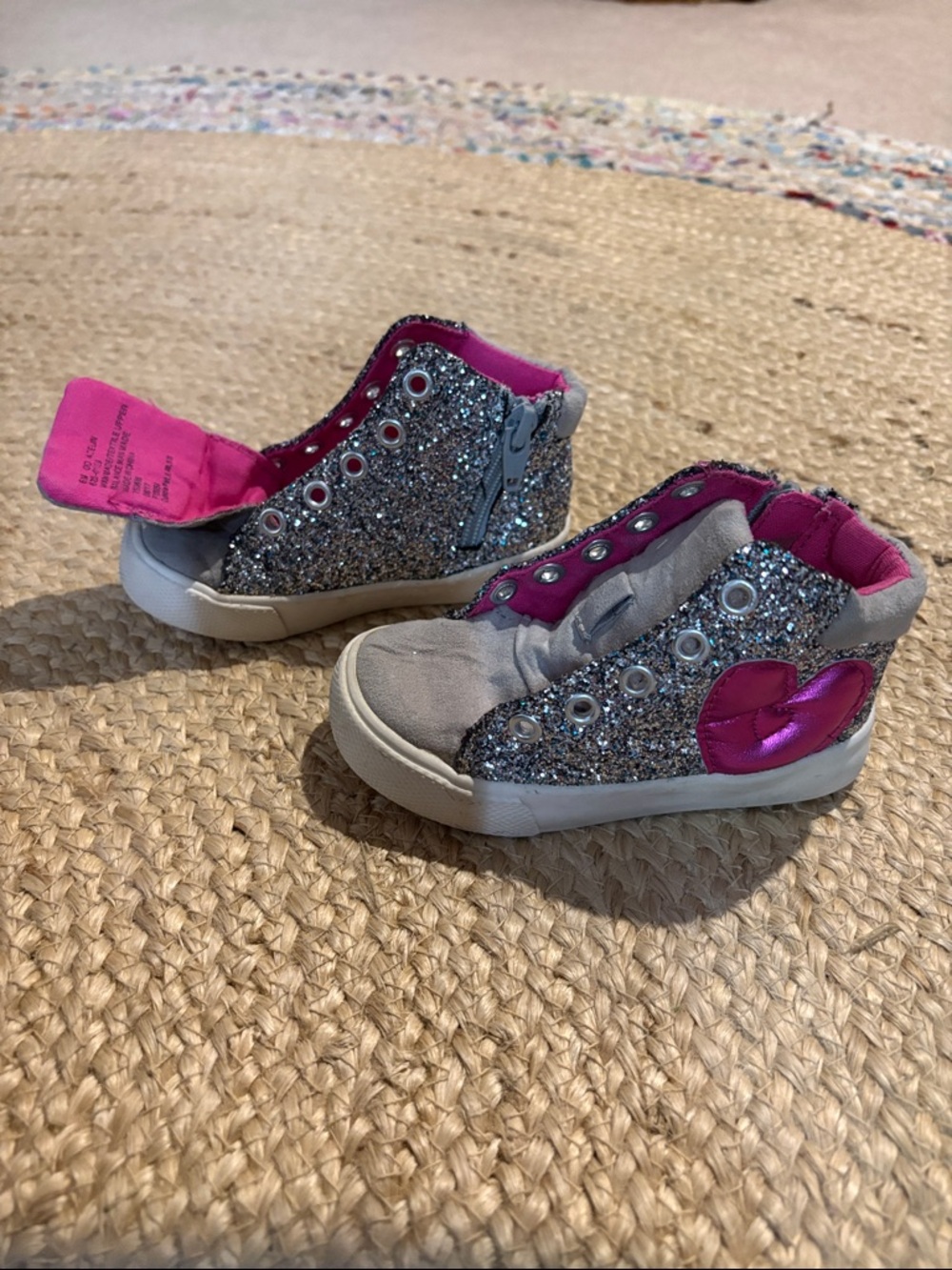 okie dokie Silver Glitter High-Top Sneakers with Pink Heart